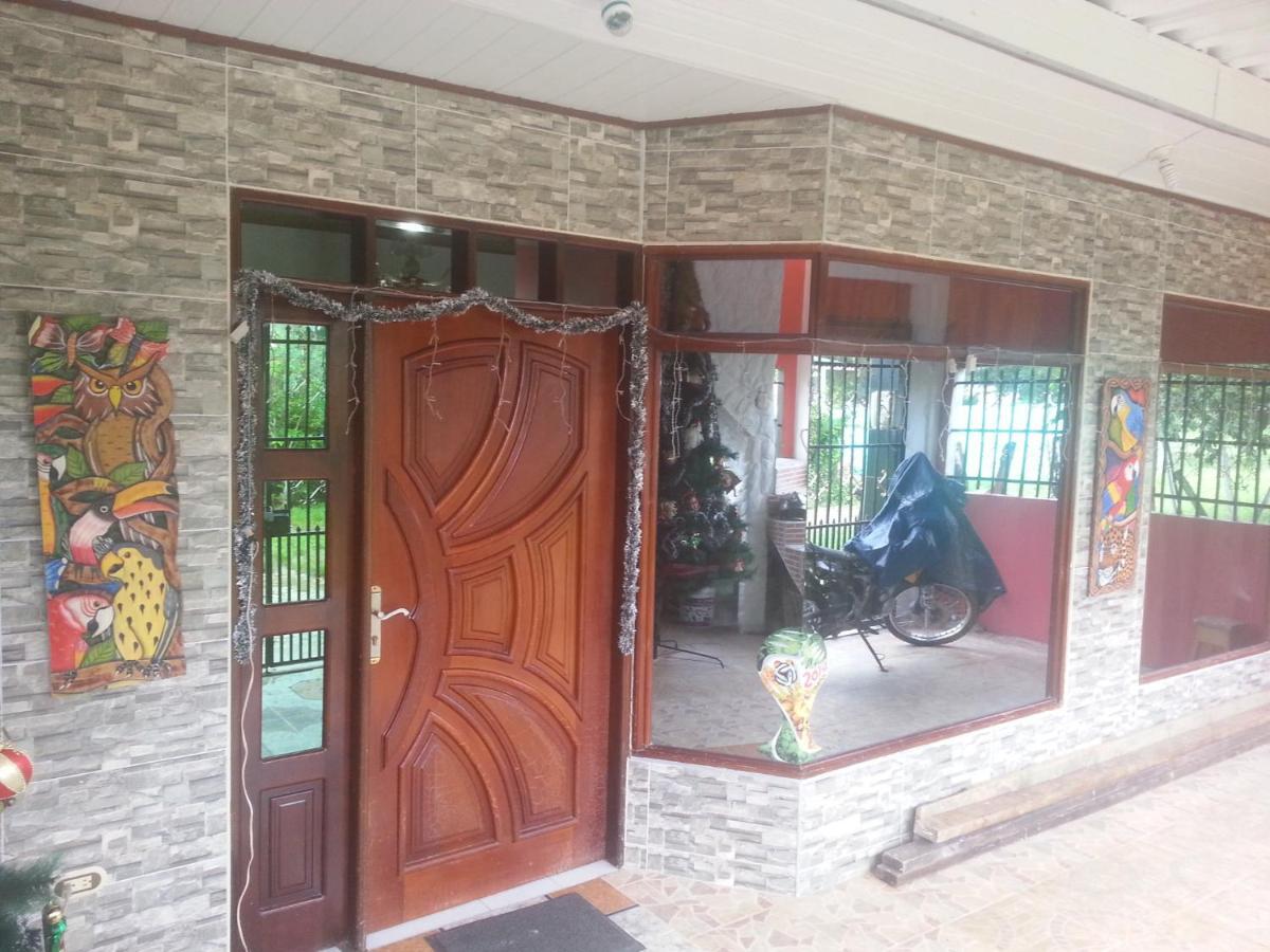 Hostal Selvatrip Leticia Zewnętrze zdjęcie
